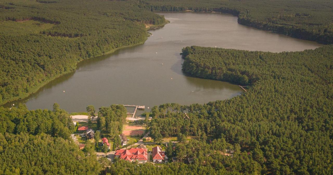Nad Borkiem Hotell Kosarzyn  Exteriör bild