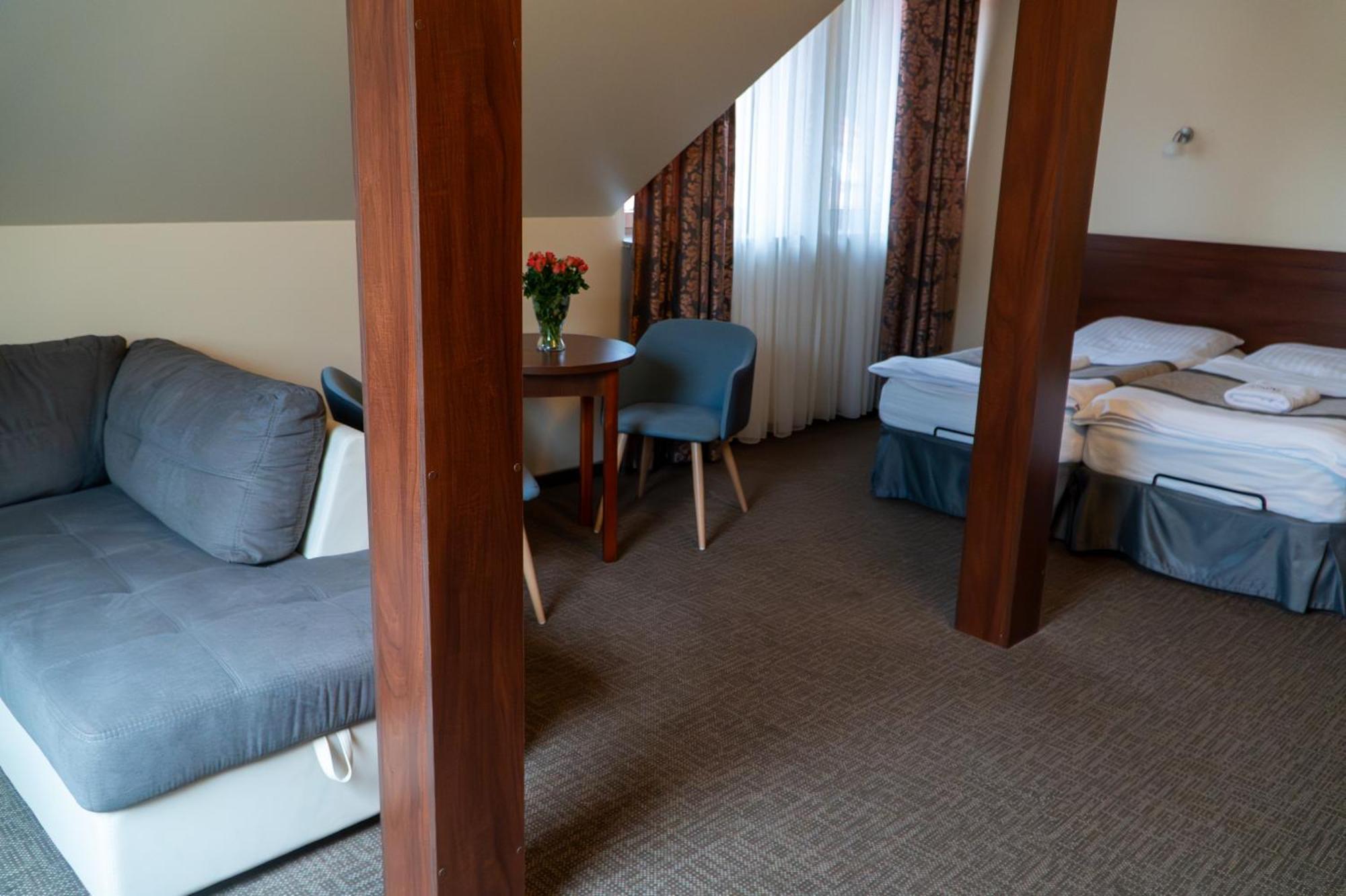 Nad Borkiem Hotell Kosarzyn  Exteriör bild