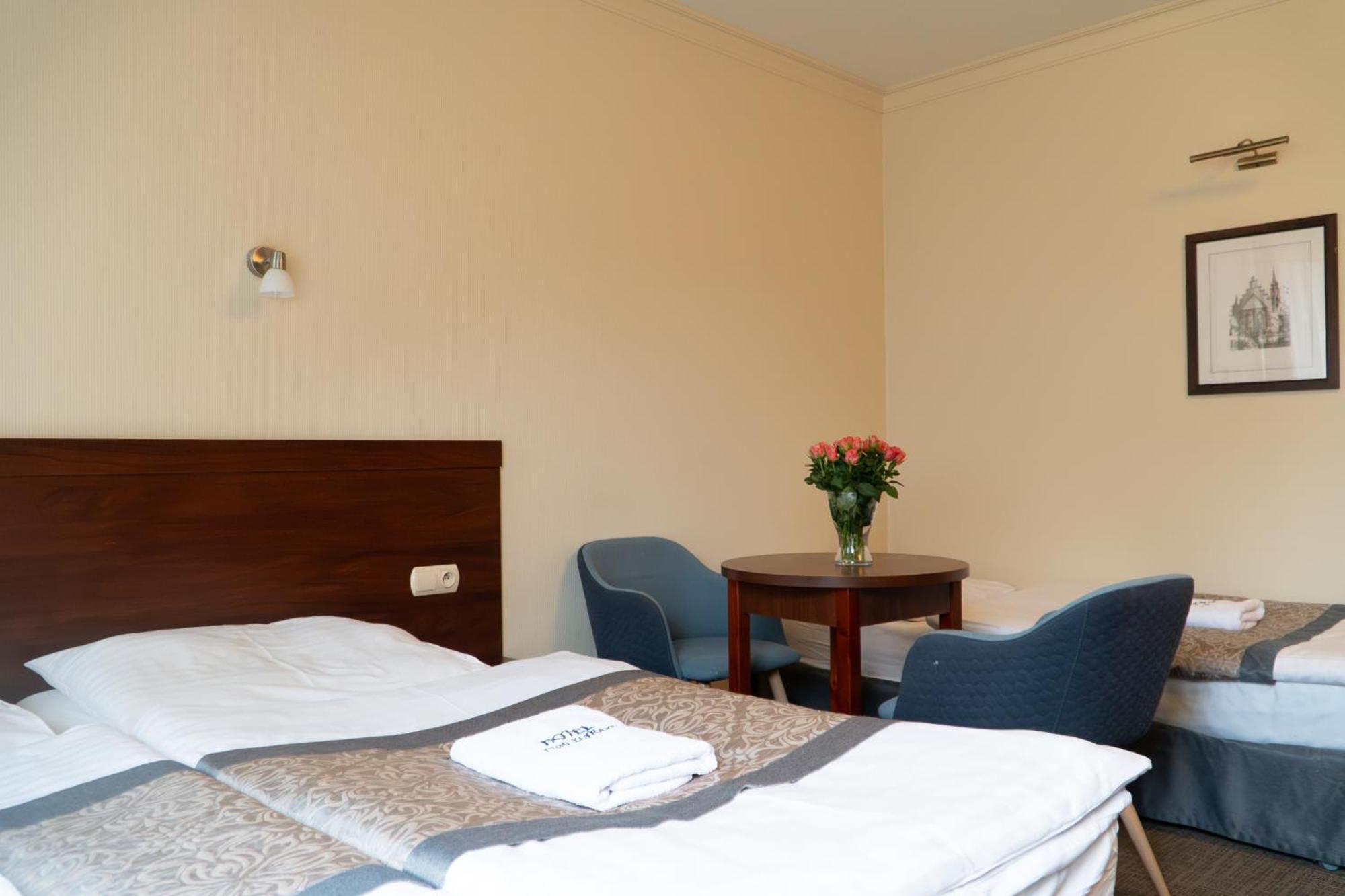 Nad Borkiem Hotell Kosarzyn  Exteriör bild